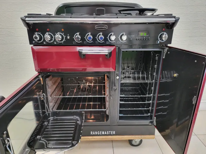 Rangemaster Classic Deluxe Dual Fuel Range Cooker Cranberry Red 90cm