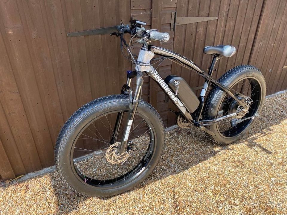 Electric bike Big Cat 26 inch wheel e bike 1000W rear hub brushless brand new